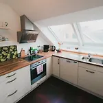 Flair In Uni Naehe Apartment