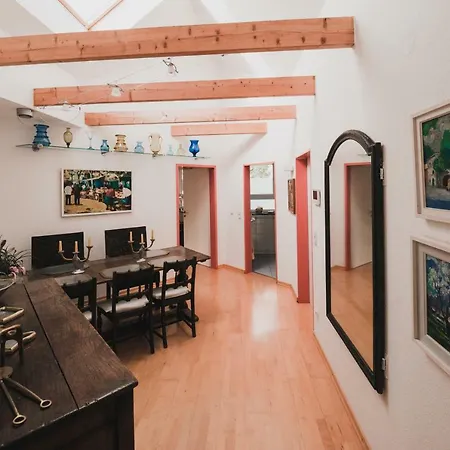 Flair In Uni Naehe * 吕贝克