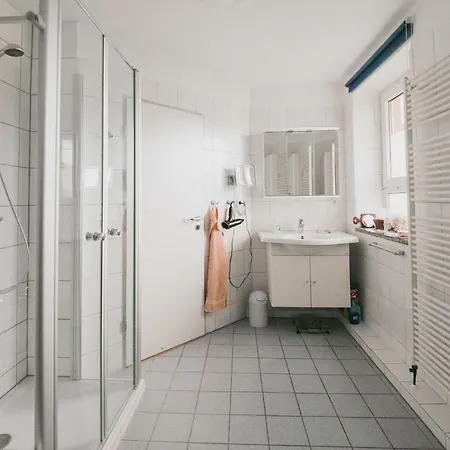 Flair In Uni Naehe *